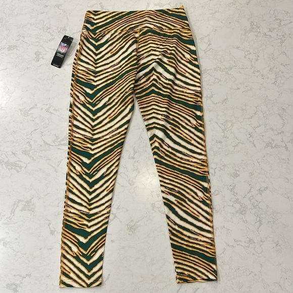Zubaz Women's Green Bay Packers Leggings Medium NWT - Picture 4 of 15